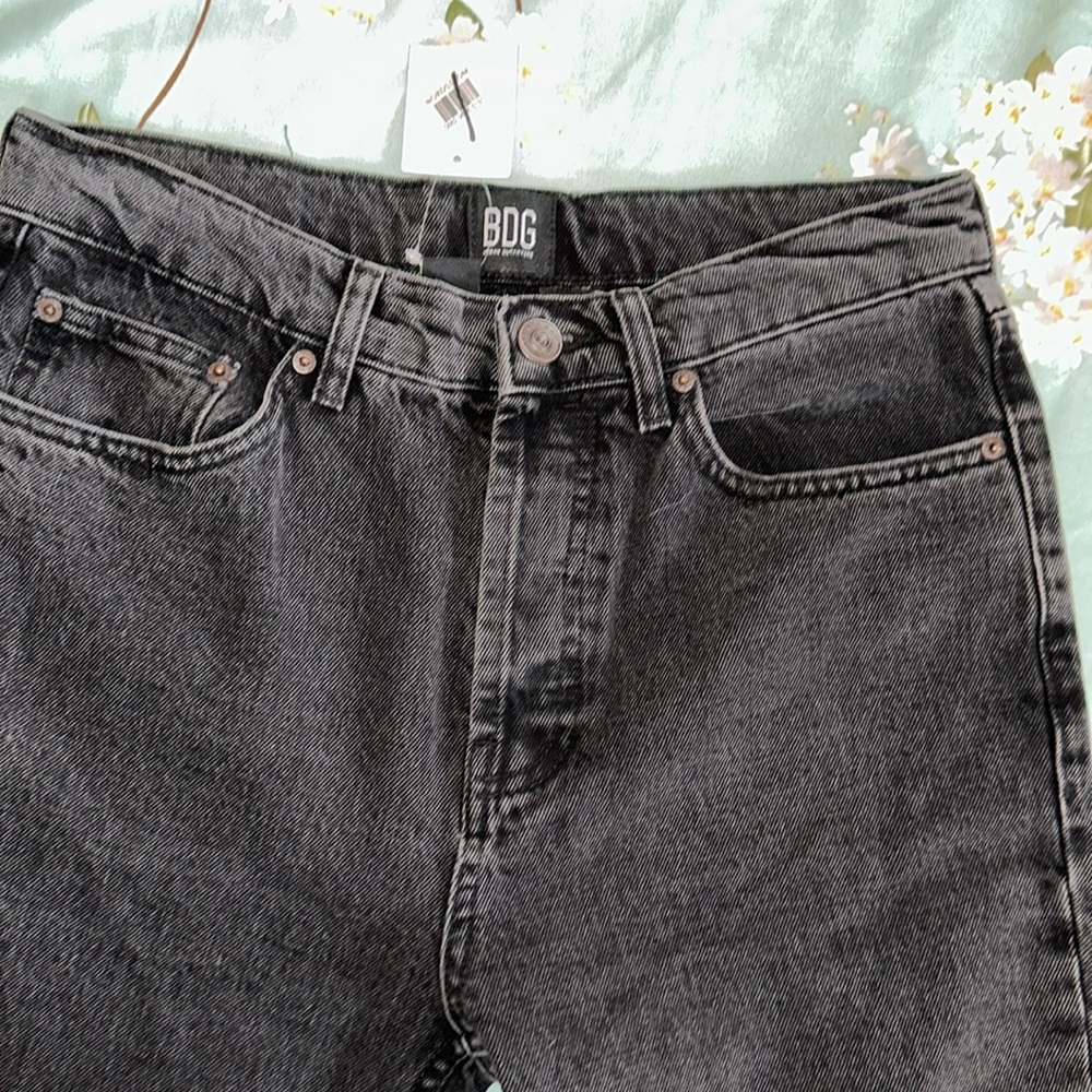 BDG Size 30x32 black jeans NWT